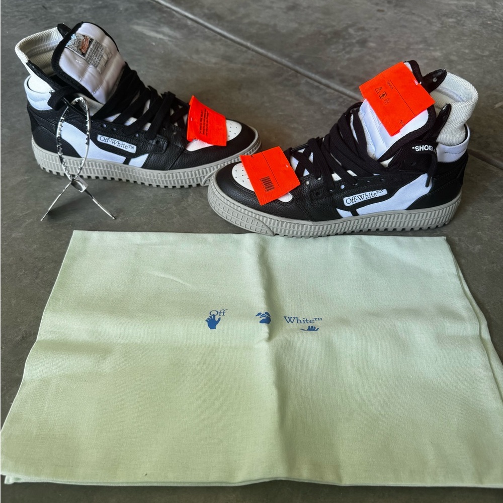 Off-White
3.0 Off Court high-top sneakers